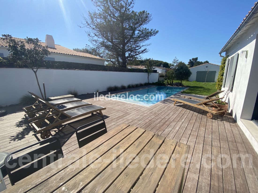 Photo 5: An accomodation located in La Couarde-sur-mer on ile de Ré.