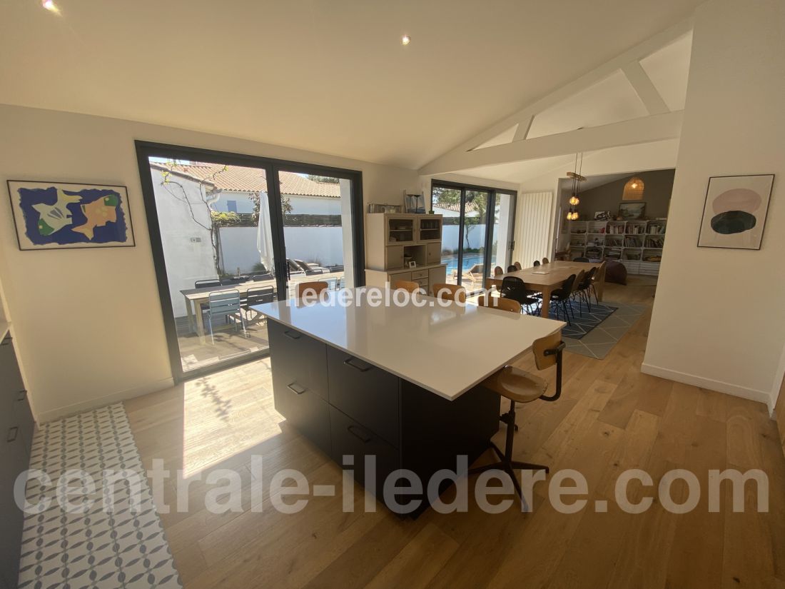 Photo 9: An accomodation located in La Couarde-sur-mer on ile de Ré.