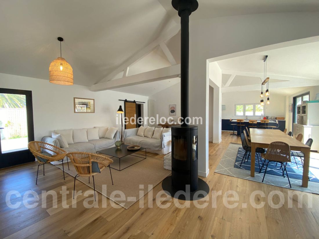 Photo 10: An accomodation located in La Couarde-sur-mer on ile de Ré.