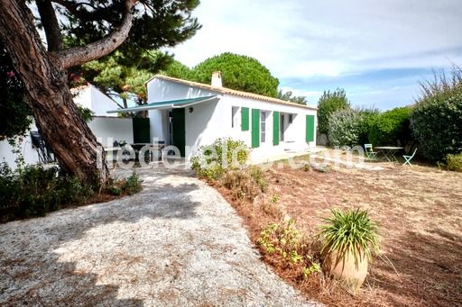 Photo 3: An accomodation located in Rivedoux-Plage on ile de Ré.