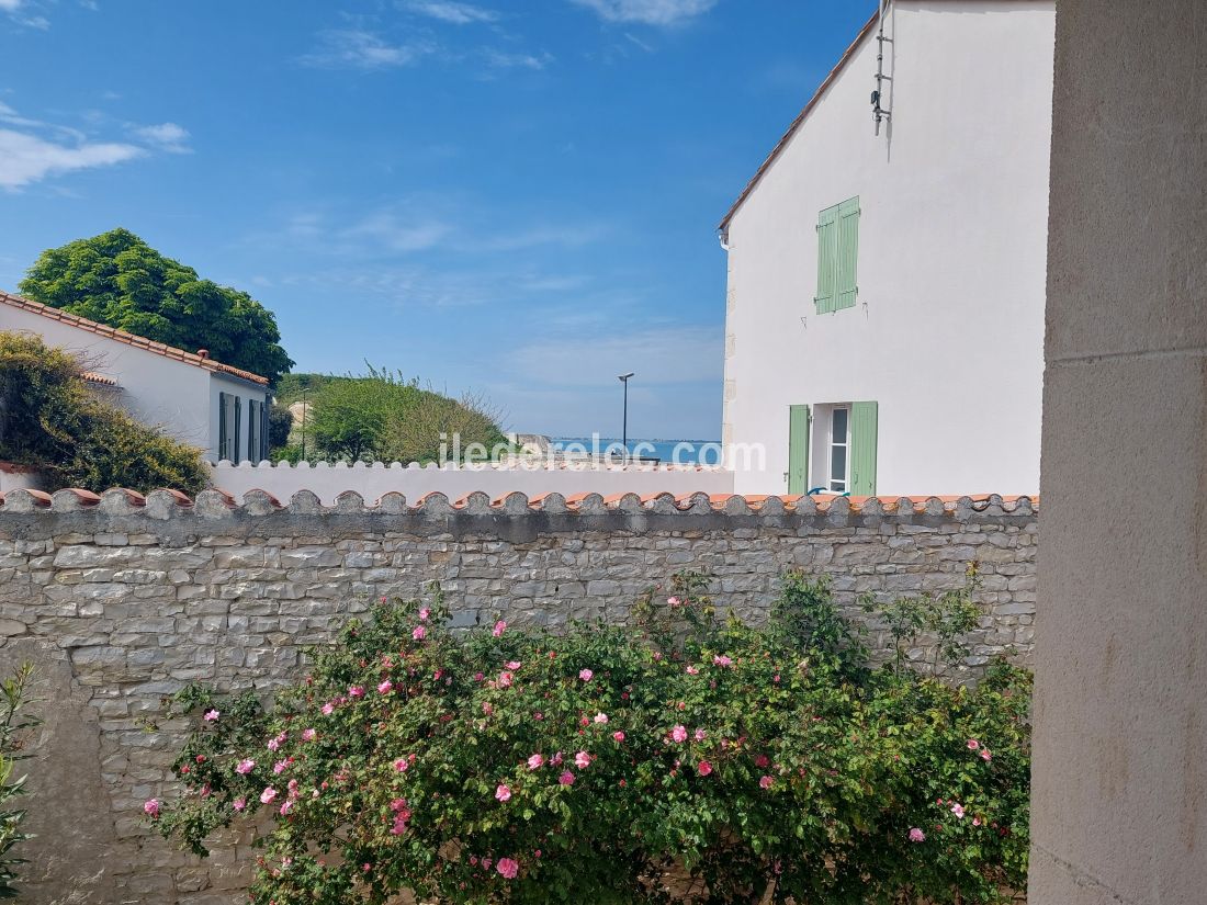 Photo 11: An accomodation located in Saint-Martin-de-Ré on ile de Ré.