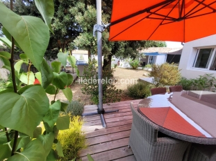 Ile de Ré:Villa not overlooked in a quiet area with fitness area