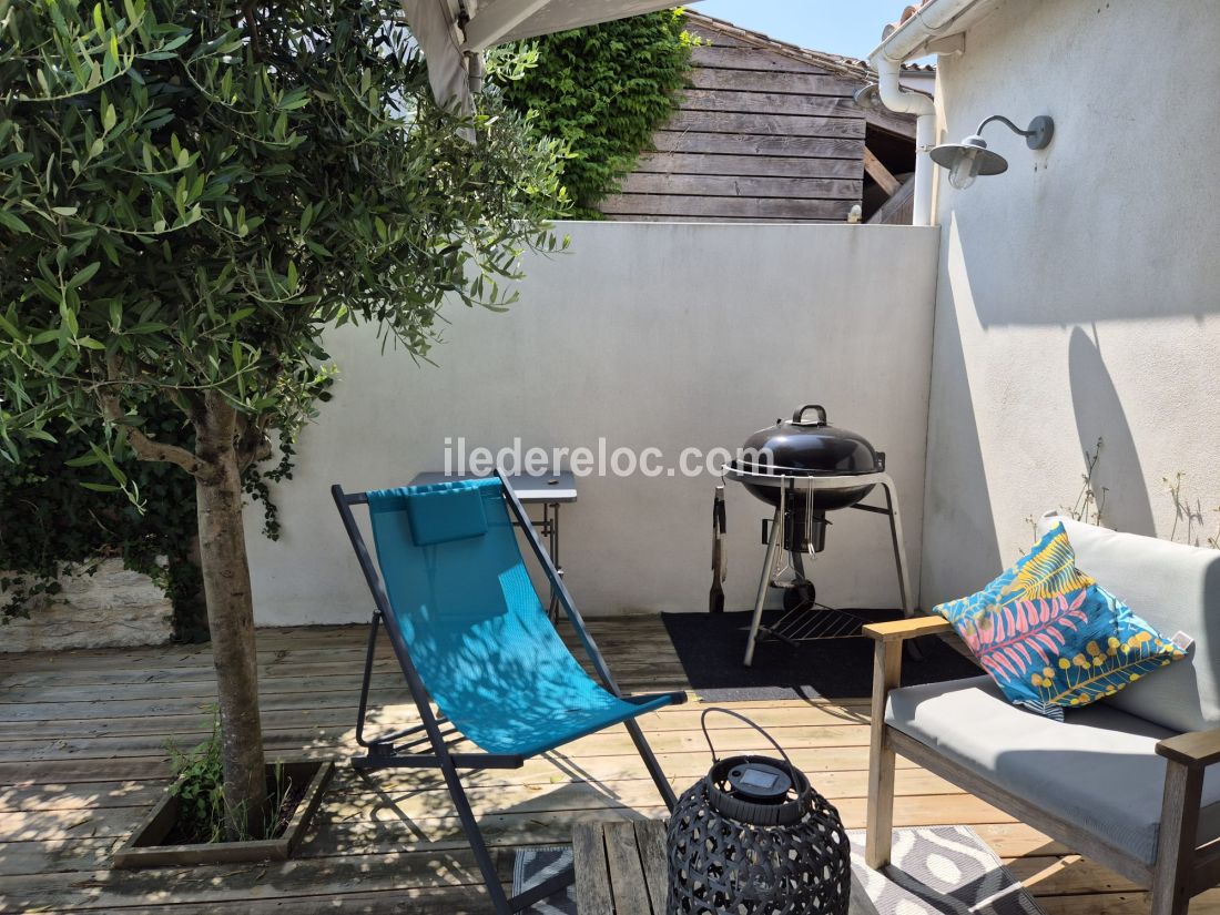 Photo 6: An accomodation located in La Couarde-sur-mer on ile de Ré.