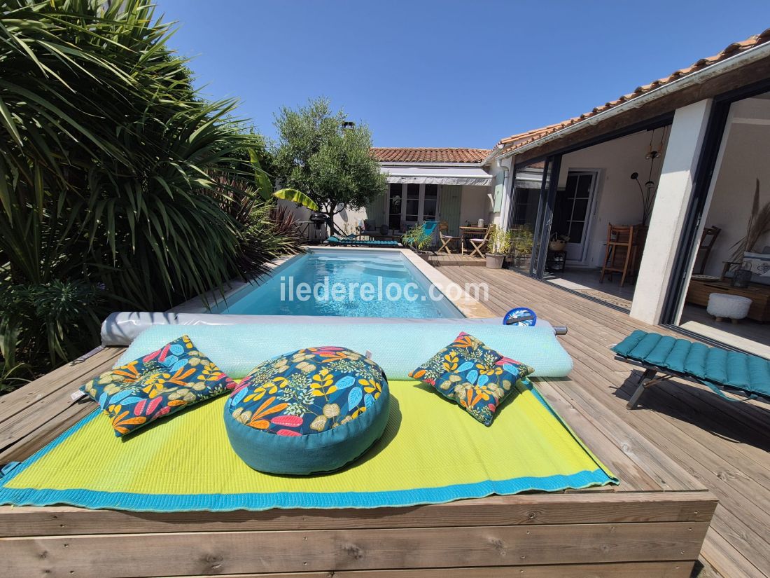 Photo 5: An accomodation located in La Couarde-sur-mer on ile de Ré.