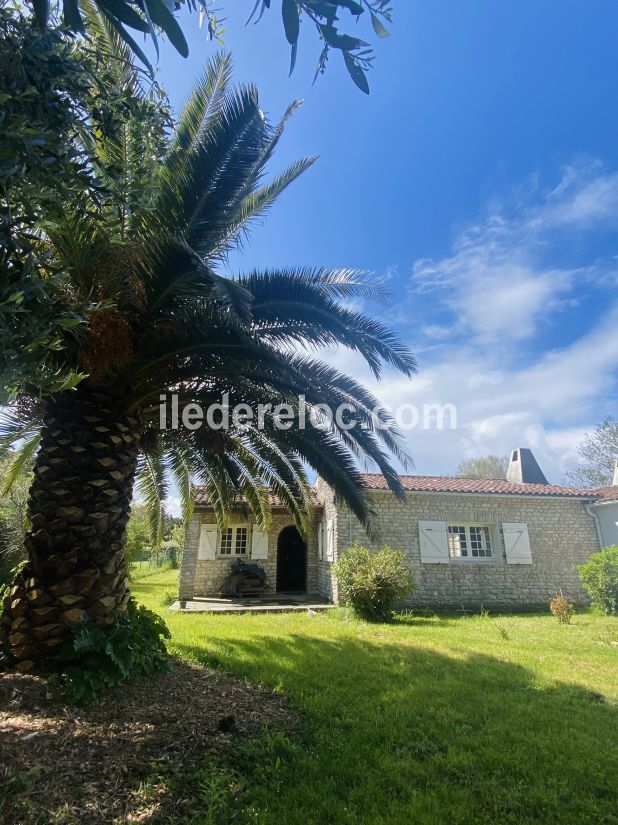 Photo 17: An accomodation located in Saint-Cl&eacute;ment-des-Baleines on ile de R&eacute;.