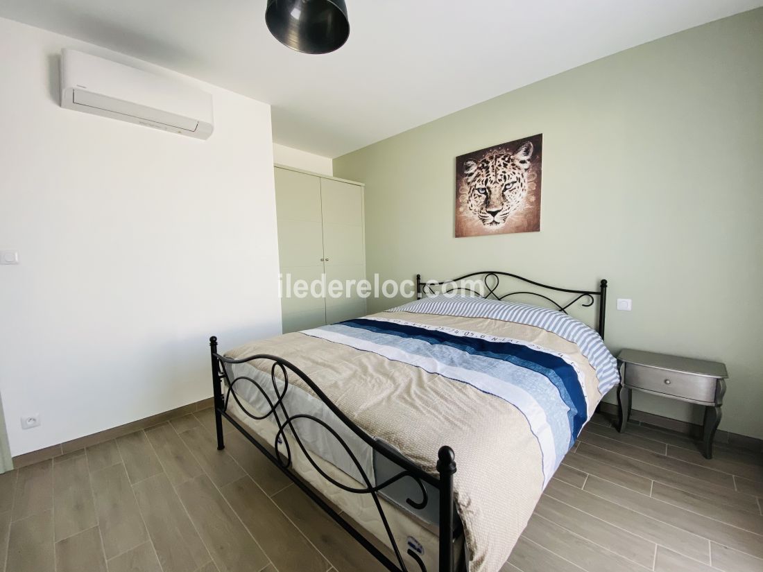 Photo 19: An accomodation located in Sainte-Marie-de-R&eacute; on ile de R&eacute;.