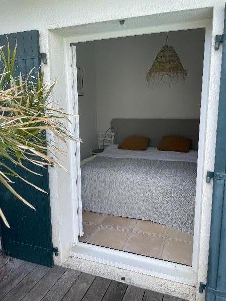 Photo 38: An accomodation located in La Couarde-sur-mer on ile de Ré.