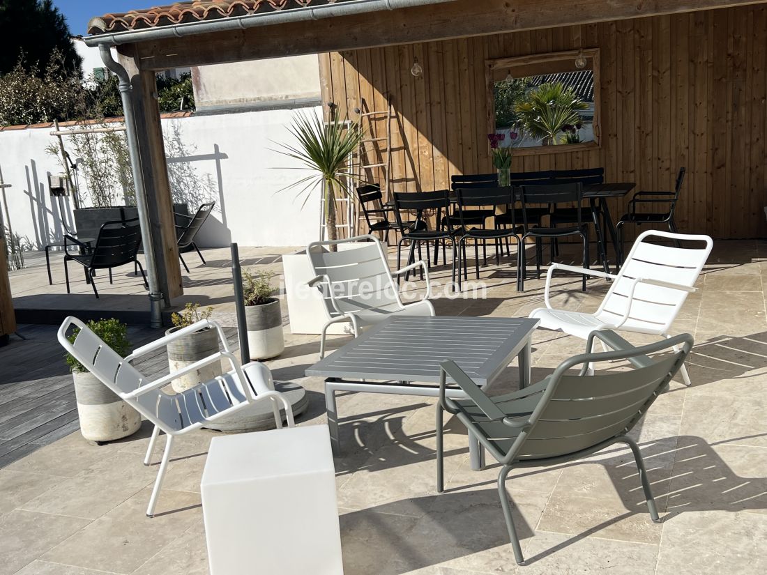 Photo 9: An accomodation located in Ars en R&eacute; on ile de R&eacute;.