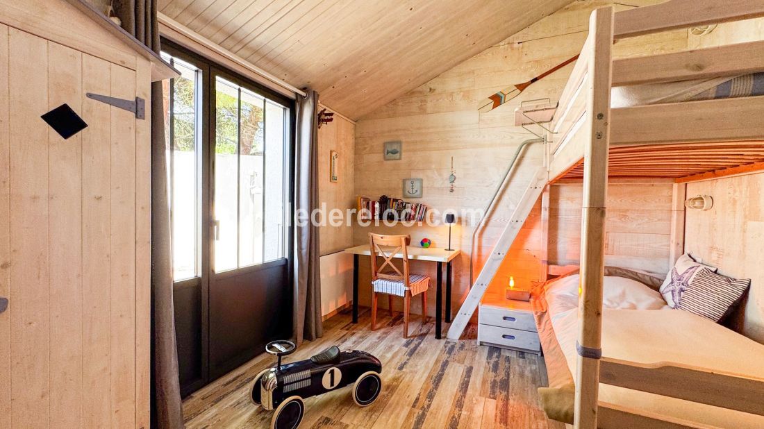 Photo 14: An accomodation located in Sainte-Marie-de-R&eacute; on ile de R&eacute;.