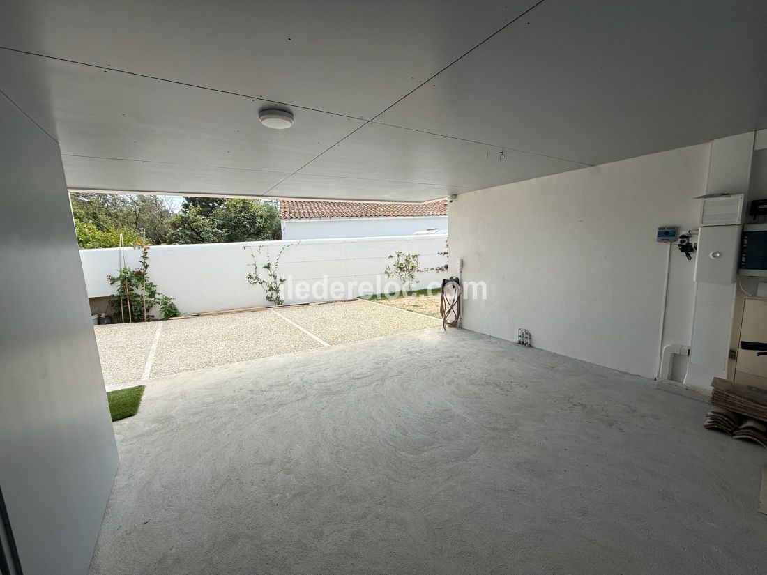 Photo 46: An accomodation located in Sainte-Marie-de-Ré on ile de Ré.