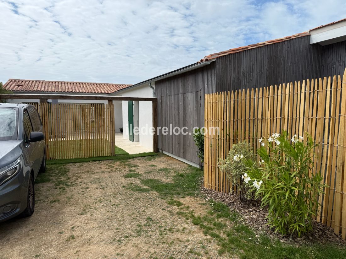Photo 45: An accomodation located in Sainte-Marie-de-Ré on ile de Ré.