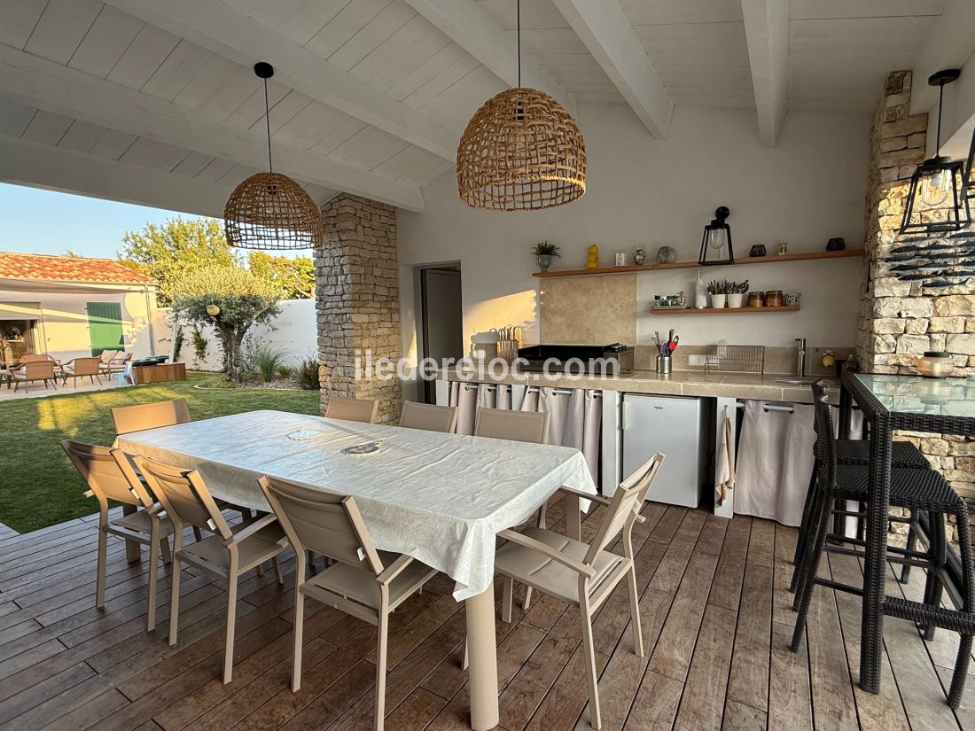 Photo 7: An accomodation located in Sainte-Marie-de-Ré on ile de Ré.