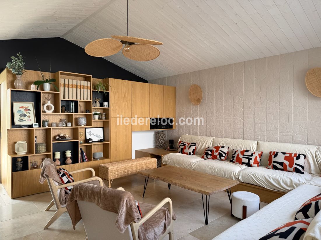 Photo 9: An accomodation located in Sainte-Marie-de-R&eacute; on ile de R&eacute;.