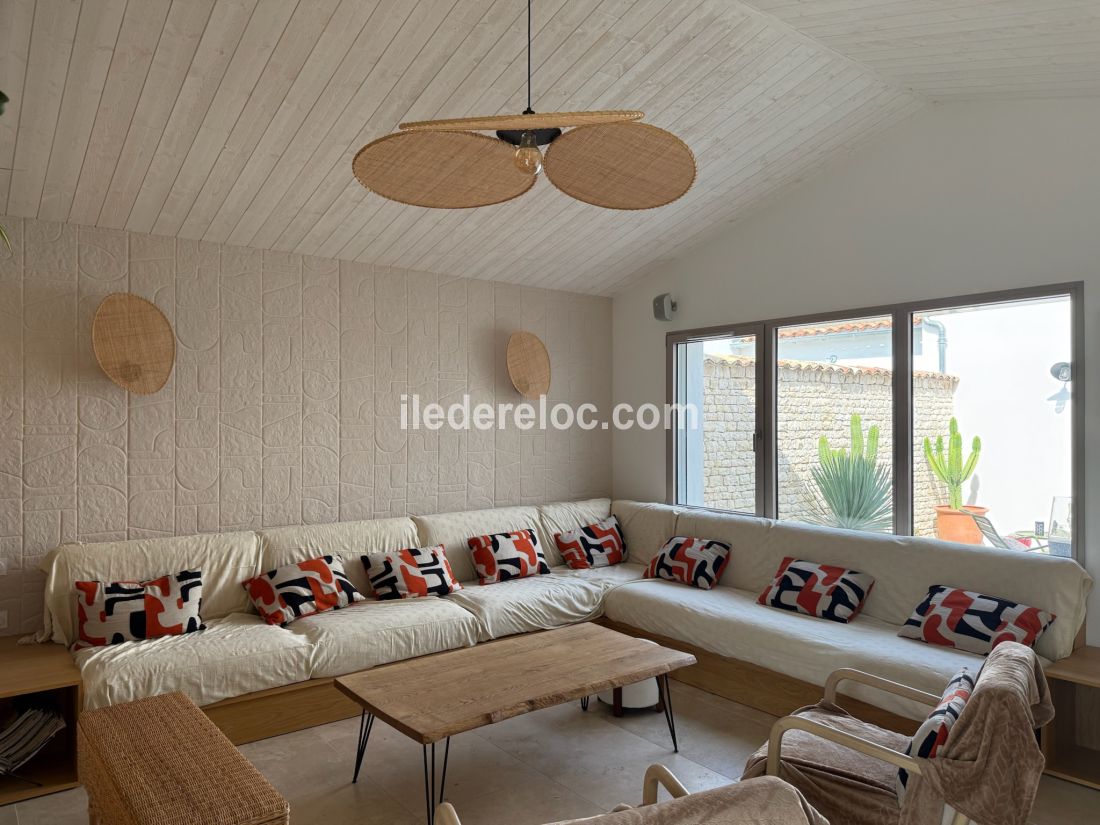 Photo 28: An accomodation located in Sainte-Marie-de-R&eacute; on ile de R&eacute;.