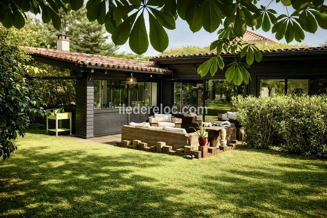 Photo 55: An accomodation located in Le Bois-Plage-en-R&eacute; on ile de R&eacute;.