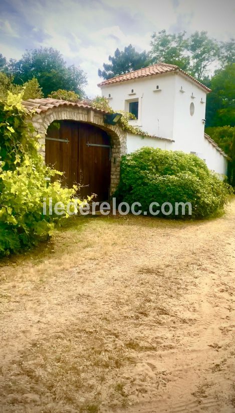 Photo 4: An accomodation located in Le Bois-Plage-en-Ré on ile de Ré.