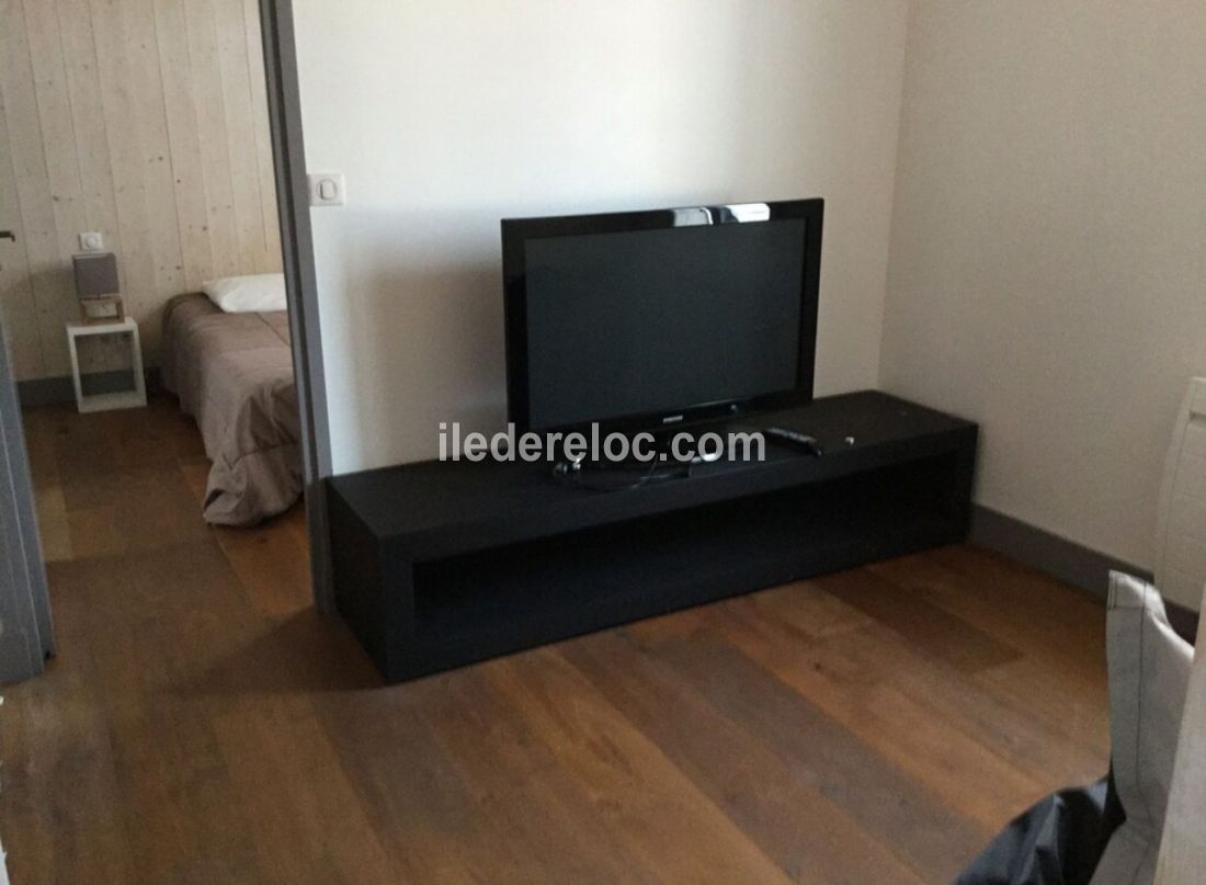 Photo 32: An accomodation located in Le Bois-Plage-en-Ré on ile de Ré.