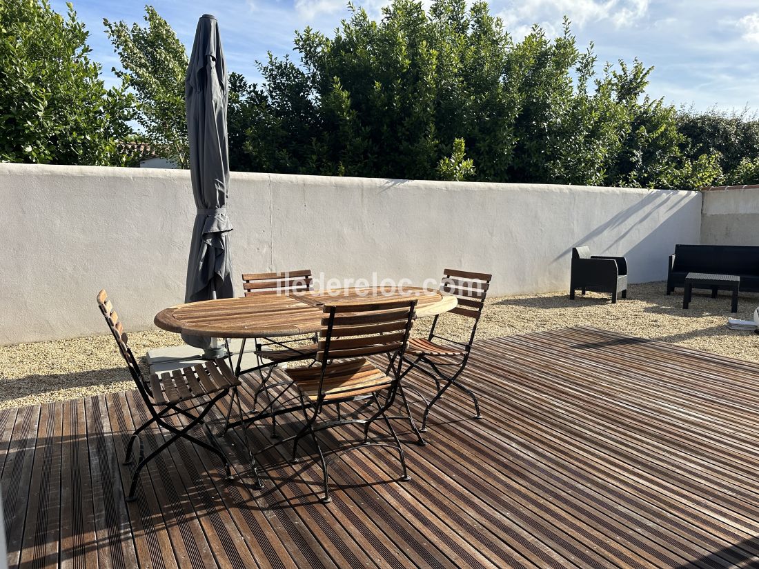 Photo 12: An accomodation located in La Flotte-en-Ré on ile de Ré.