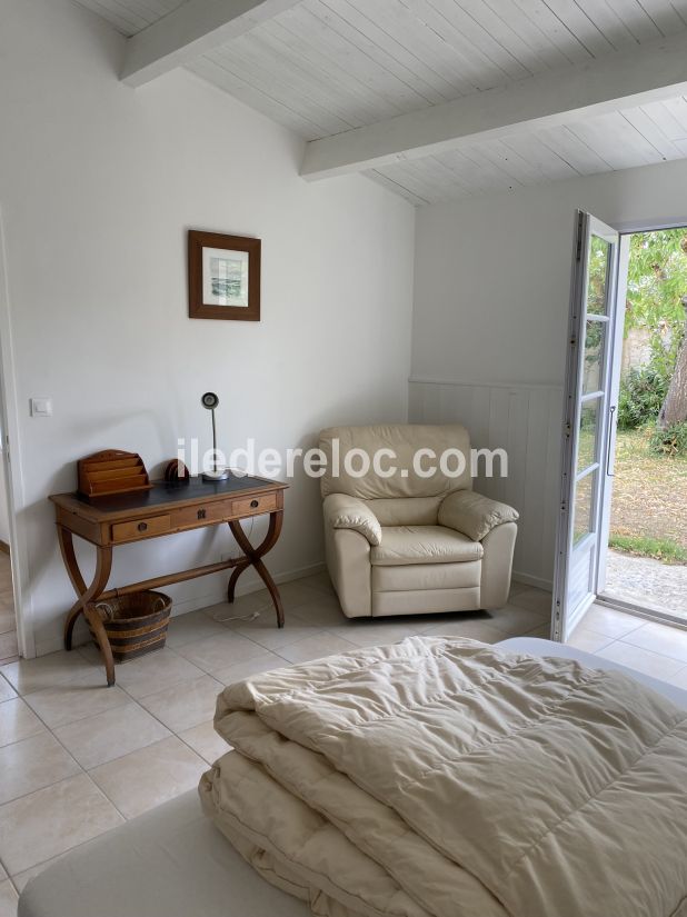 Photo 7: An accomodation located in Ars en R&eacute; on ile de R&eacute;.