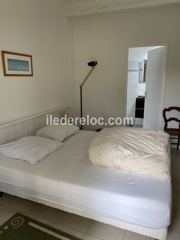 Photo 8: An accomodation located in Ars en R&eacute; on ile de R&eacute;.