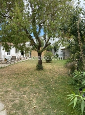 Ile de R&eacute;:The house near the port of ars en re