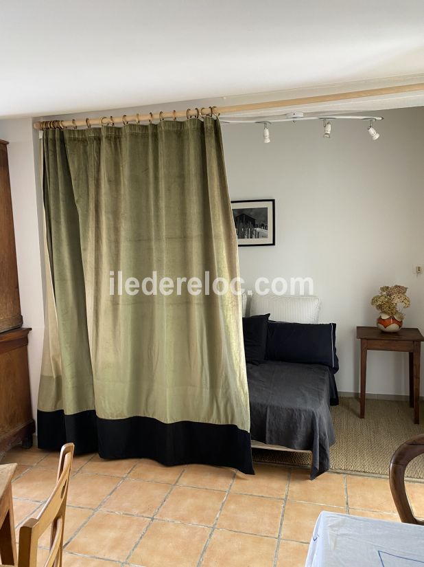 Photo 5: An accomodation located in Ars en R&eacute; on ile de R&eacute;.