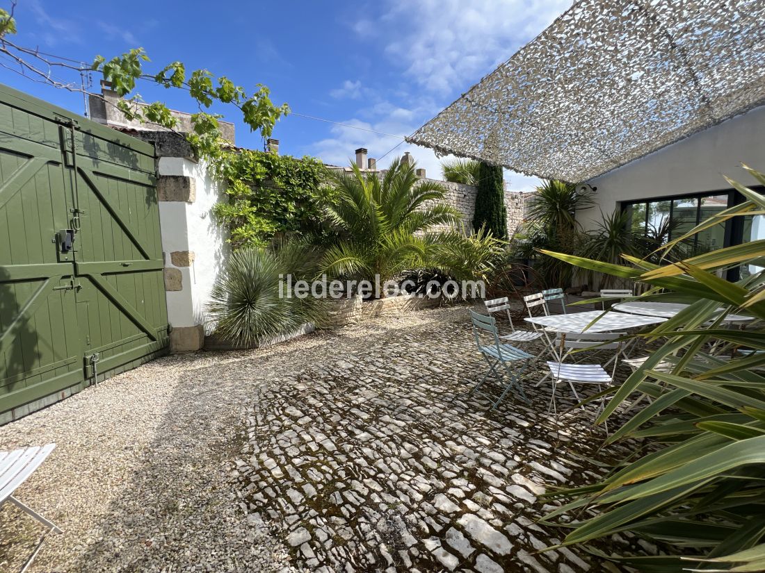 Photo 59: An accomodation located in Sainte-Marie-de-Ré on ile de Ré.