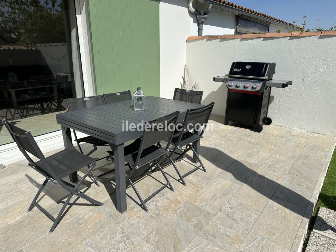 Photo 5: An accomodation located in Sainte-Marie-de-R&eacute; on ile de R&eacute;.