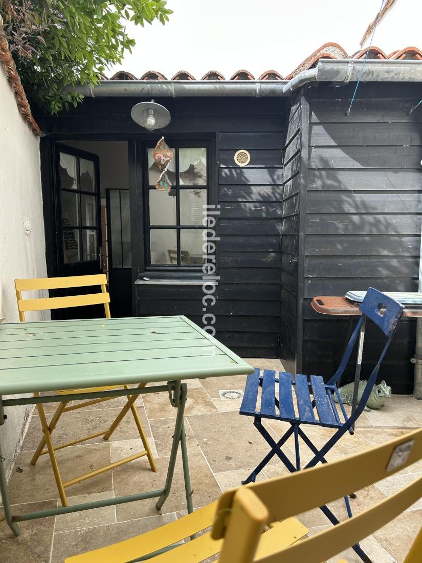 Photo 18: An accomodation located in La Flotte-en-R&eacute; on ile de R&eacute;.