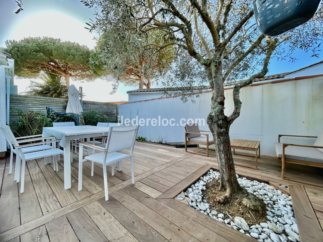 Photo 35: An accomodation located in Le Bois-Plage-en-R&eacute; on ile de R&eacute;.