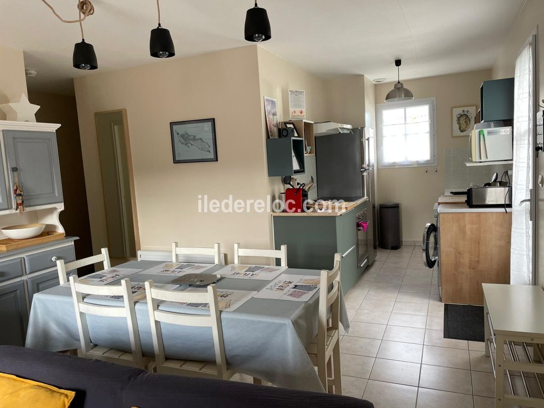 Photo 23: An accomodation located in Le Bois-Plage-en-R&eacute; on ile de R&eacute;.