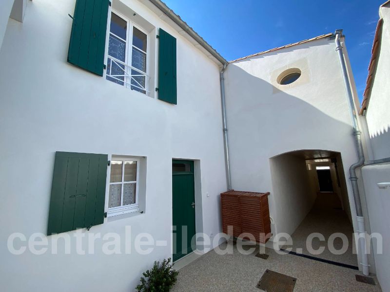 Photo 14: An accomodation located in La Flotte-en-Ré on ile de Ré.