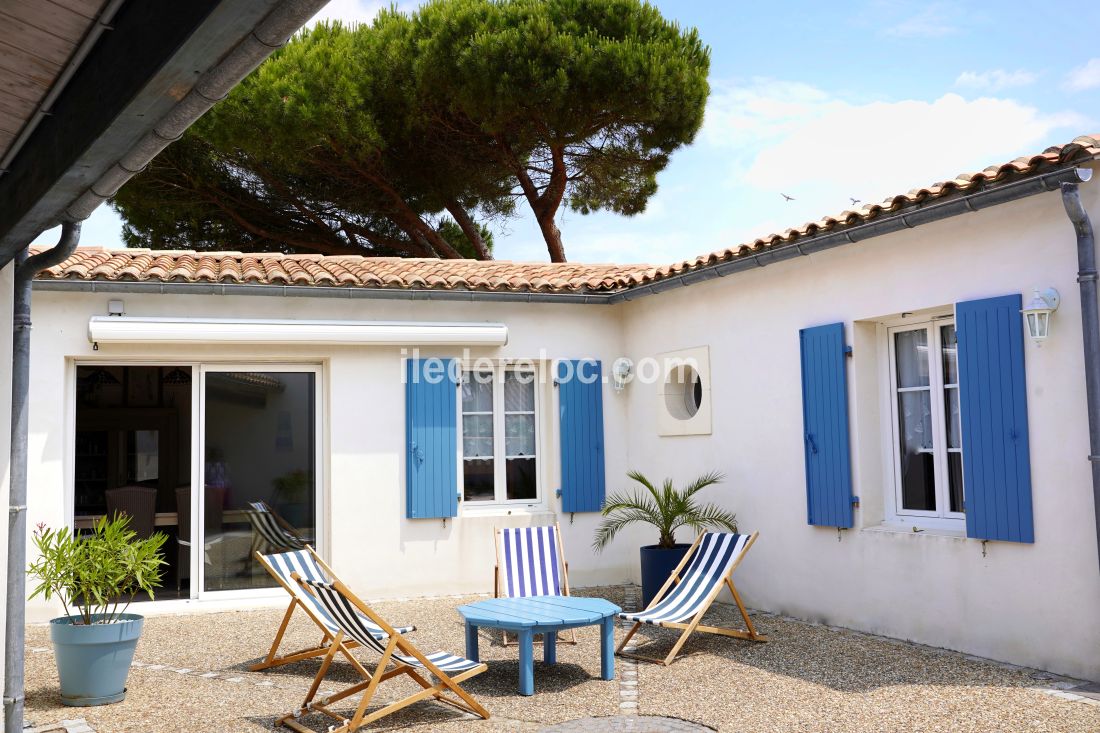 Photo 11: An accomodation located in Le Bois-Plage-en-Ré on ile de Ré.