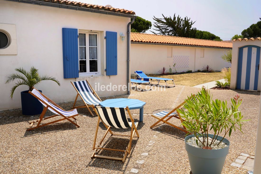 Photo 12: An accomodation located in Le Bois-Plage-en-Ré on ile de Ré.