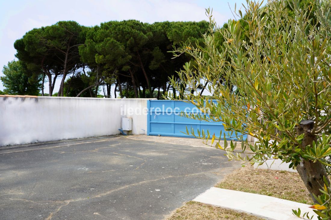Photo 14: An accomodation located in Le Bois-Plage-en-Ré on ile de Ré.