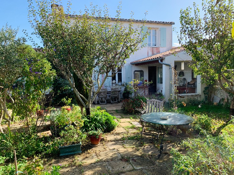 Photo 22: An accomodation located in Loix on ile de Ré.