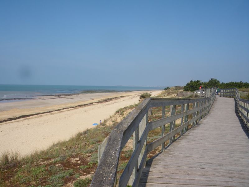 Photo 9: An accomodation located in Le Bois-Plage-en-Ré on ile de Ré.