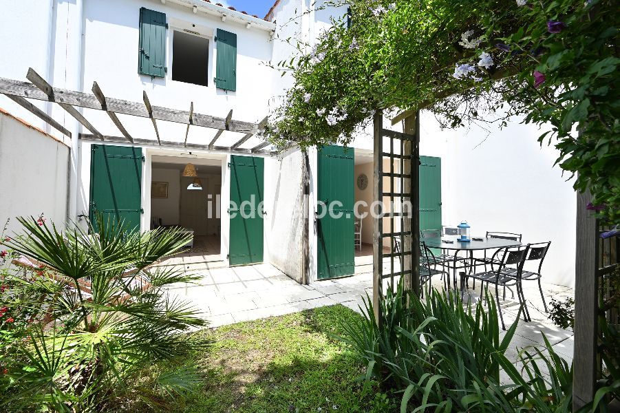 Photo 7: An accomodation located in Saint-Clément-des-Baleines on ile de Ré.