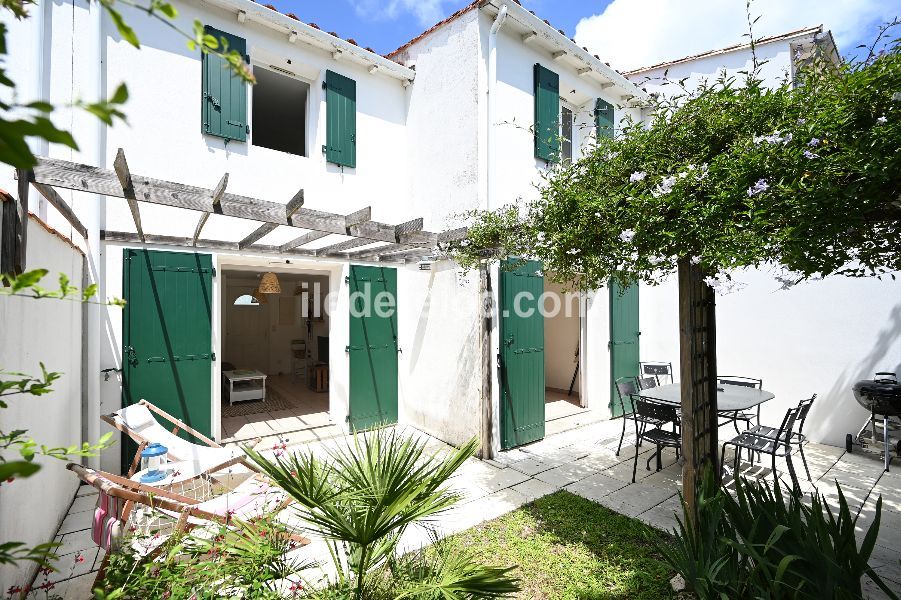 Photo 9: An accomodation located in Saint-Clément-des-Baleines on ile de Ré.