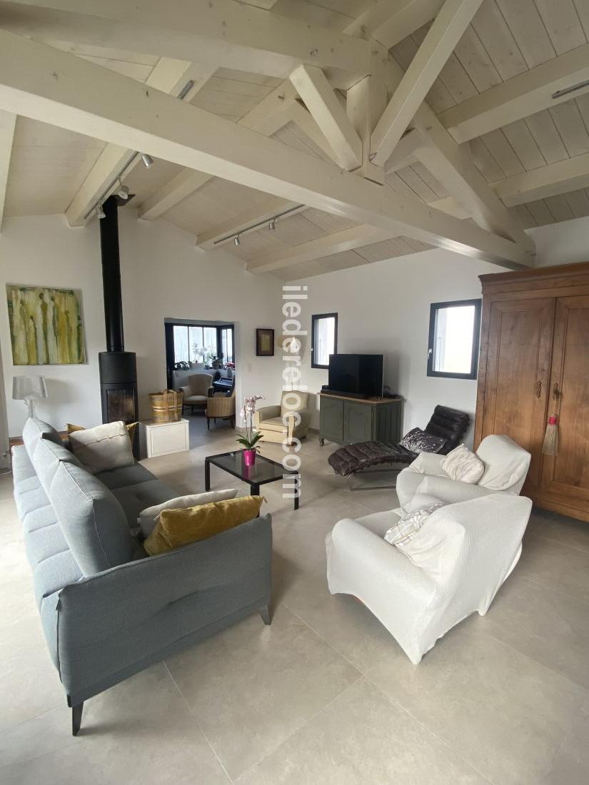 Photo 37: An accomodation located in Le Bois-Plage-en-R&eacute; on ile de R&eacute;.