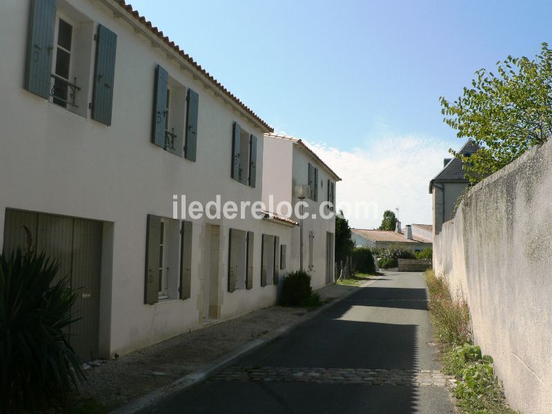 Photo 20: An accomodation located in La Flotte-en-Ré on ile de Ré.