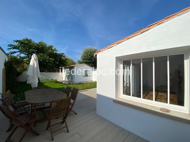 Photo 4: An accomodation located in Les Portes-en-Ré on ile de Ré.