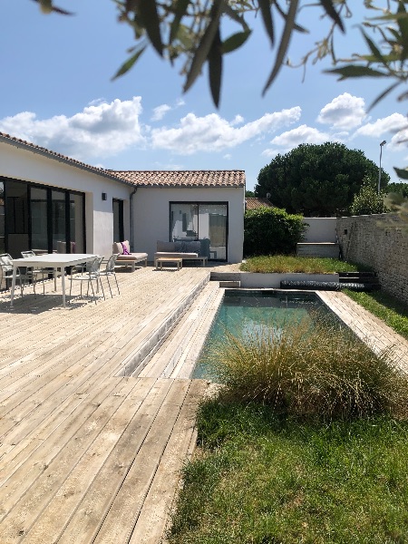 Photo 18: An accomodation located in Le Bois-Plage-en-Ré on ile de Ré.