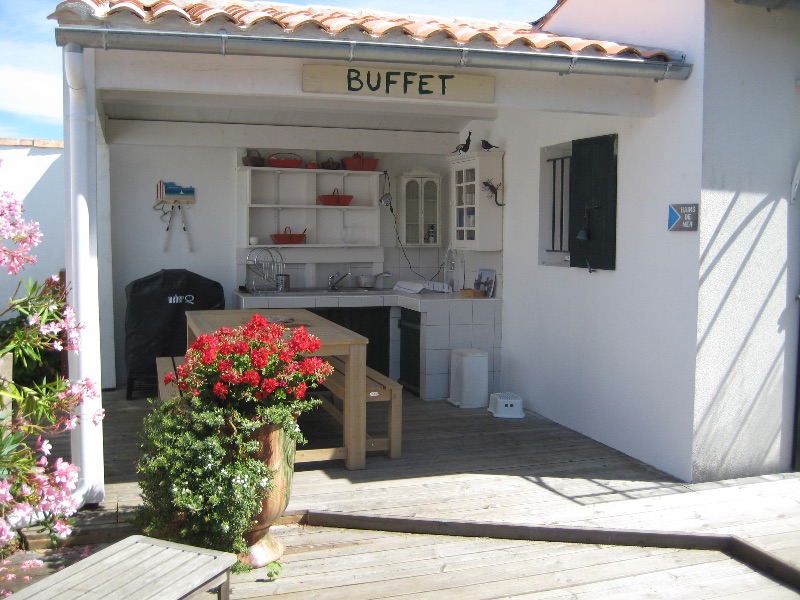 Photo 14: An accomodation located in Le Bois-Plage-en-Ré on ile de Ré.