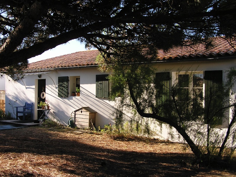 Photo 7: An accomodation located in Le Bois-Plage-en-Ré on ile de Ré.