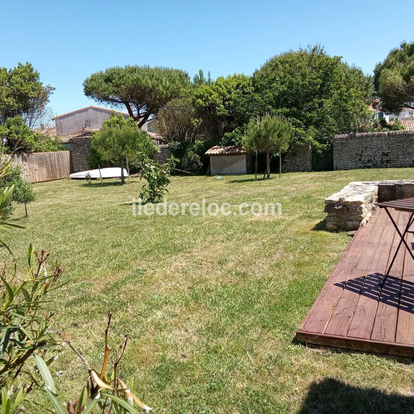 Photo 20: An accomodation located in Saint-Clément-des-Baleines on ile de Ré.