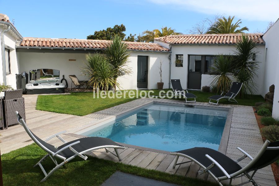 Photo 20: An accomodation located in Rivedoux-Plage on ile de Ré.