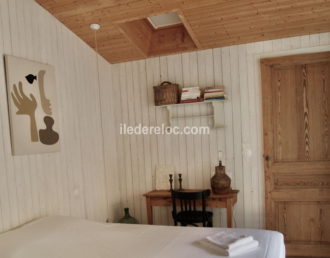 Photo 24: An accomodation located in Ars en R&eacute; on ile de R&eacute;.