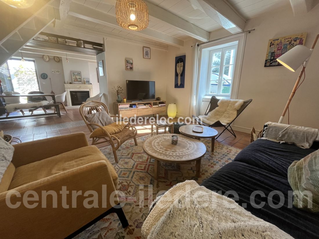 Photo 7: An accomodation located in Sainte-Marie-de-R&eacute; on ile de R&eacute;.