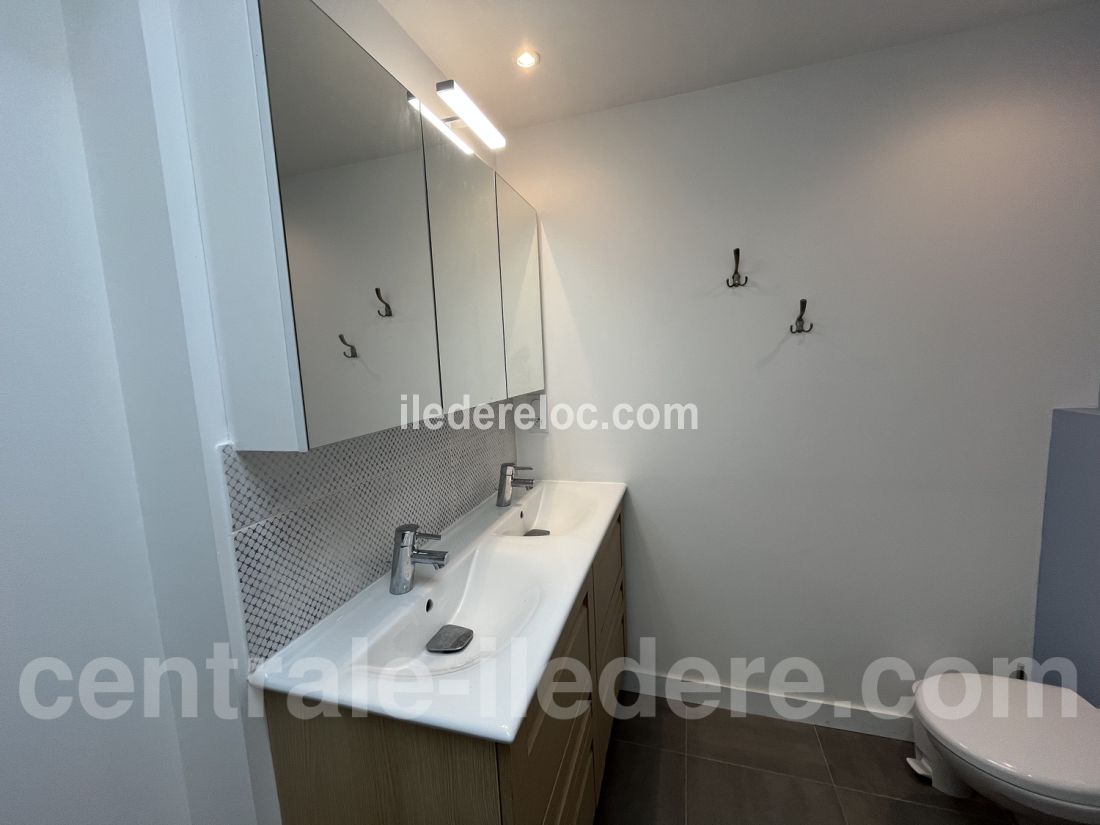 Photo 33: An accomodation located in Sainte-Marie-de-R&eacute; on ile de R&eacute;.